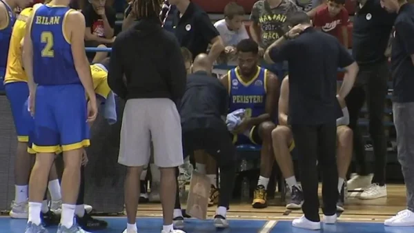 Κυκλοφορεί παντού: Σάλος με το βίντεο με πρωταγωνιστή τον Βασίλη Σπανούλη - Τον δείχνει από τα νεύρα του να πετάει...