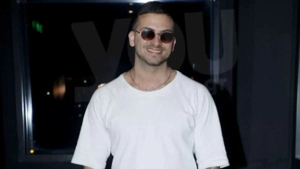 Παθιασμένα φιλιά για τον Στέλιο Λεγάκη και την εγκυμονούσα σύντροφό του, Ειρηάννα - Είναι τρελά ερωτευμένοι