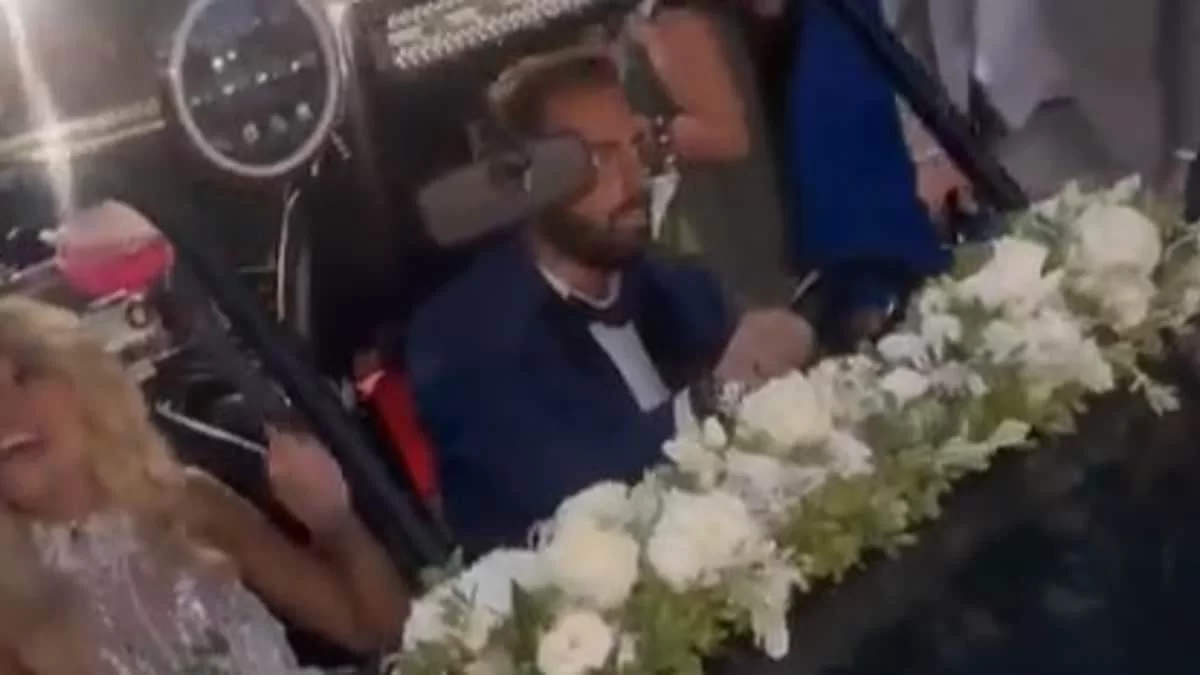 Το πήρε το κορίτσι και έφυγε! Παντρεύτηκε την εκλεκτή της καρδιάς του ο Ηλίας Βρεττός