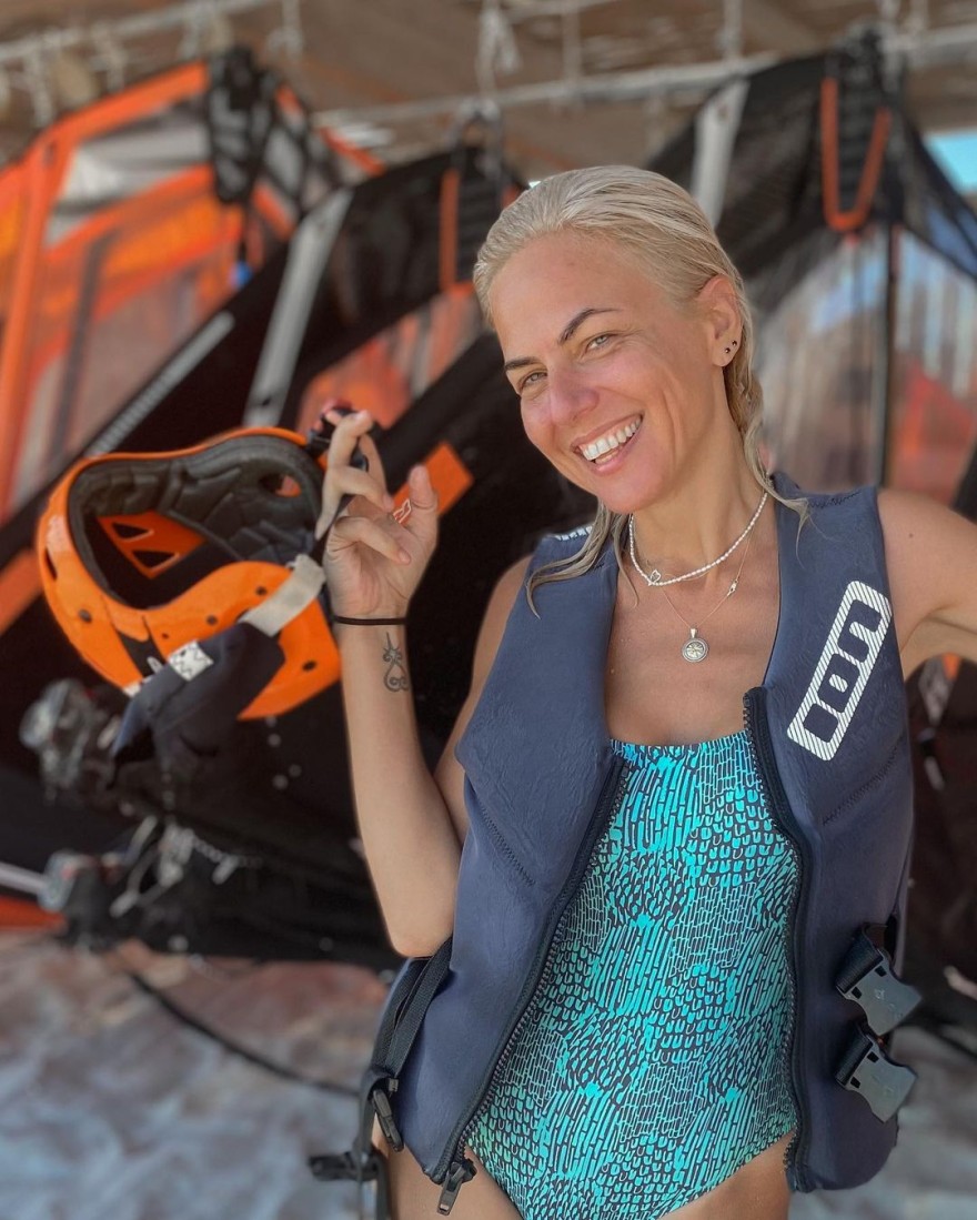 Χριστίνα Κοντοβά μαγιό 43