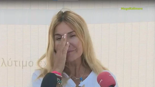 Συγκινήθηκε μπροστά στις κάμερες η Χριστίνα Παππά μετά από τον ερχομό της εγγονής της - «Θα έχει το όνομά μου»