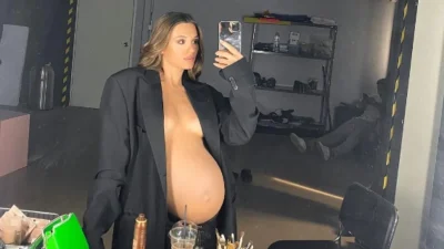 Χωρίς ρετούς και φίλτρα - Το πραγματικό σώμα της Ιωάννας Σιαμπάνη 15 μέρες μετά τη γέννα