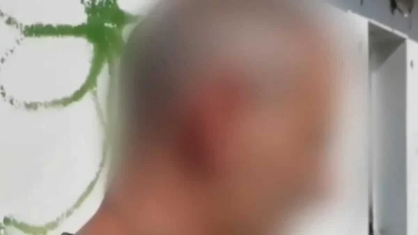 Κολωνός: Αναγνωρίστηκαν πάνω από 10 δράστες - Με 3 ψεύτικα προφίλ και φωτογραφίες της 12χρονης "ψάρευε" πελάτες ο 53χρονος