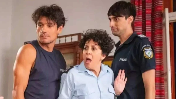 Εκτός Υπηρεσίας 31/10: Οι τρεις αστυνομικοί θα βρεθούν αντιμέτωποι μ’ ένα απειλητικό σημείωμα