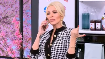 «Έχω εκπομπή, δεν με έχεις δει ποτέ;» - Το απρόσμενο τηλεφώνημα που δέχτηκε η Καινούργιου στον αέρα της Super Κατερίνας