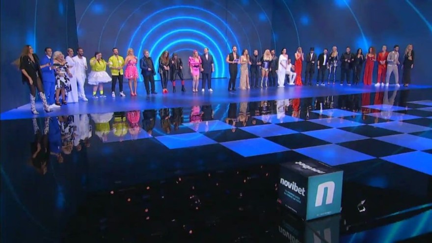 j2us τηλεθέαση