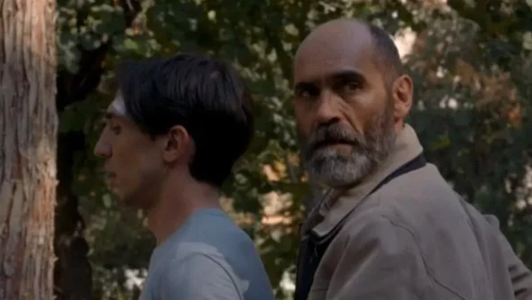 Παγιδευμένοι (24-25/10): Ο Σπύρος βοηθά τον Θοδωρή να "καλύψει" τον φόνο του Κοσμά - Ο Άγγελος κινδυνεύει να αποκαλυφθεί