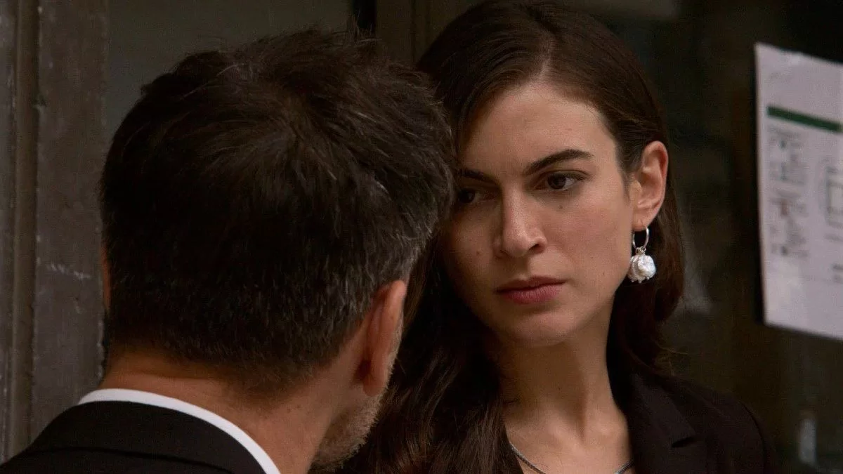 Παγιδευμένοι (17/10): Σοκ - Τροχαίο ατύχημα για Άννα και Δημήτρη!