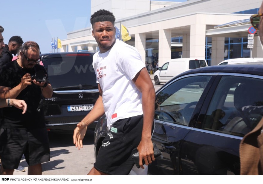 Γιάννης Αντετοκούνμπο