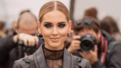 Ήρθε για να µείνει: H αυστηρή εκδοχή της αλογοουράς, είναι το νέο trend της σεζόν - Πως θα την πετύχεις