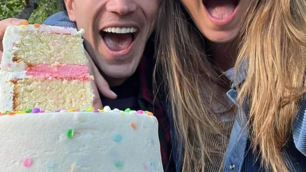 Γνωστή ηθοποιός είναι έγκυος στο πρώτο της παιδί και το ανακοίνωσε με το φύλο του μωρού