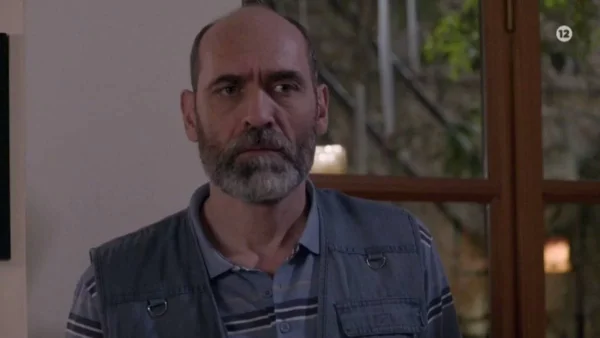 Παγιδευμένοι: Τι θα κάνει ο Κοσμάς όταν μάθει όλη την αλήθεια για την Άννα;