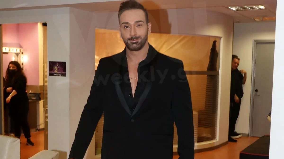 Δεν μοιάζουν σχεδόν καθόλου - Αυτός είναι ο πατέρας του Νίκου Κοκλώνη