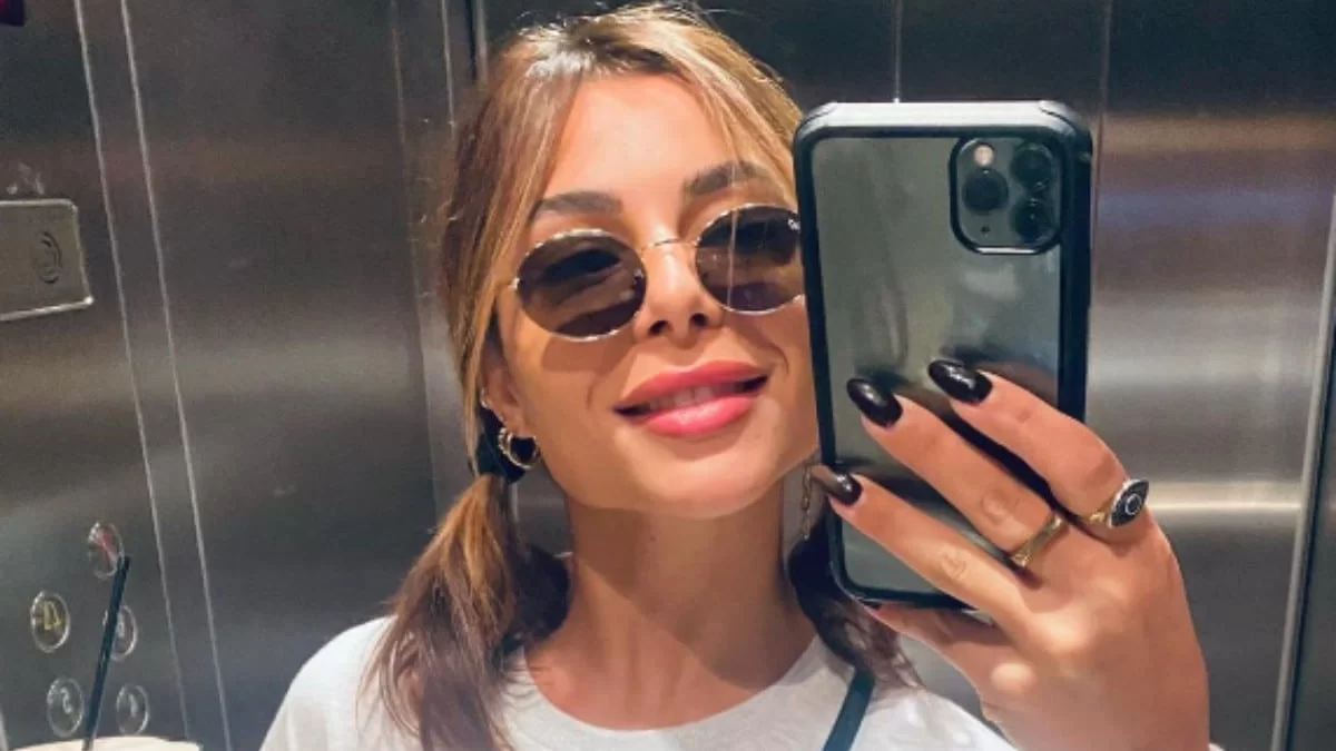 Με καστανά μαλλιά, καρέ και αφέλειες - Αγνώριστη η Ελευθερία Ελευθερίου μετά την αλλαγή στην εμφάνισή της