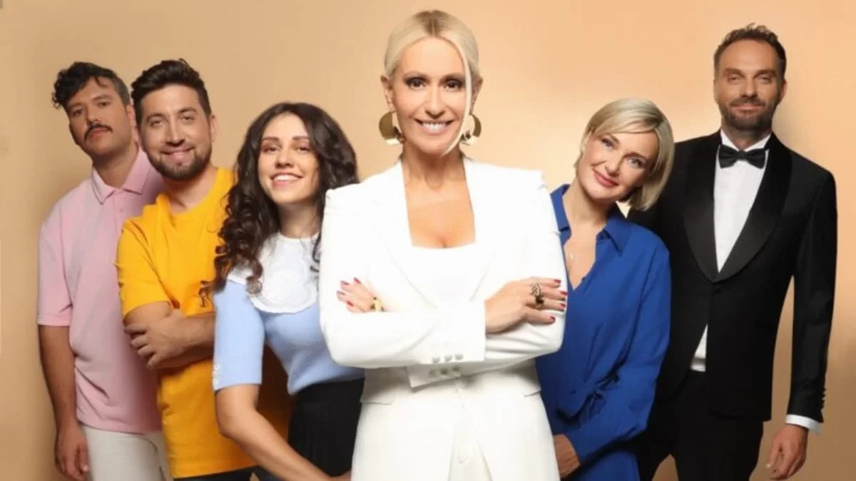 «Γεια σου»: Αυτός είναι ο νέος συνεργάτης της Μαρίας Μπακοδήμου στην εκπομπή του ΣΚΑΙ