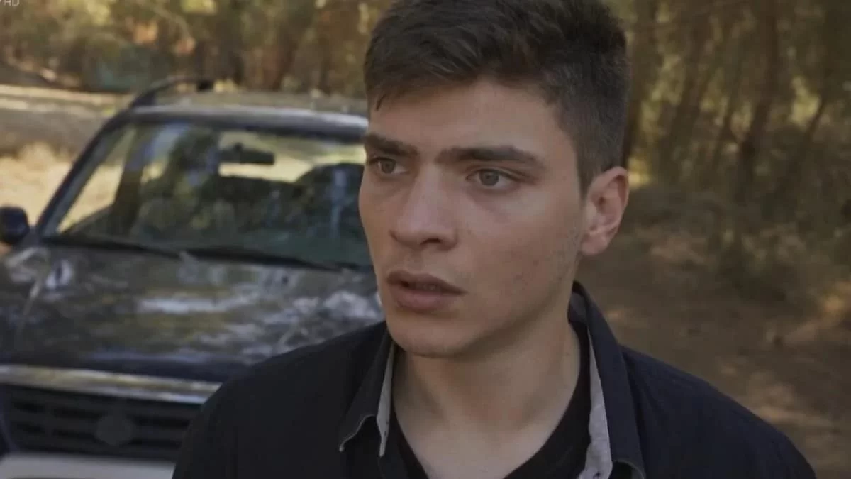 Γη της Ελιάς (18/10): Τρόμος για τον Φίλιππο - Γυρνάει σπίτι του και βλέπει το μωρό να...