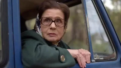 Τα καλύτερά μας χρόνια: «Μας τσάκισες ρε» - Θρήνος στο τελευταίο "αντίο" στην γιαγιά Ερμιόνη