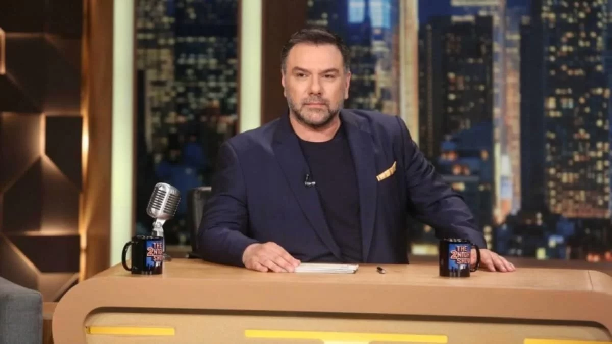 The 2night show: "Έσκασε" σημαντική ανακοίνωση για την εκπομπή του Γρηγόρη Αρναούτογλου