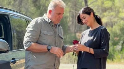 Γη της Ελιάς: «Δηλαδή αναπνέετε ακόμα;» - Το Twitter "τρελάθηκε" με την συνάντηση Ιουλίας και Στάθη