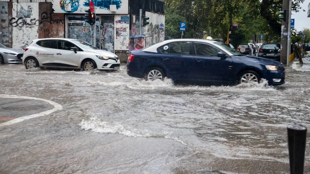 Έκτακτο δελτίο επιδείνωσης καιρού: Βροχές και καταιγίδες μέχρι και το Σάββατο - Που θα σημειωθούν τα φαινόμενα