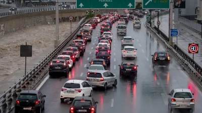 Τραγωδία στον Κηφισό - Αυτοπυροβολήθηκε άνδρας και έπεσε από την γέφυρα