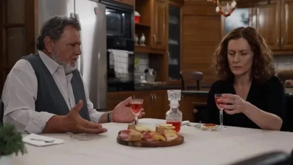 Η Γη της Ελιάς (17/10): Θα χωρίσουν Λυκούργος και Χάιδω; Απόψε ξεκινάνε όλα...