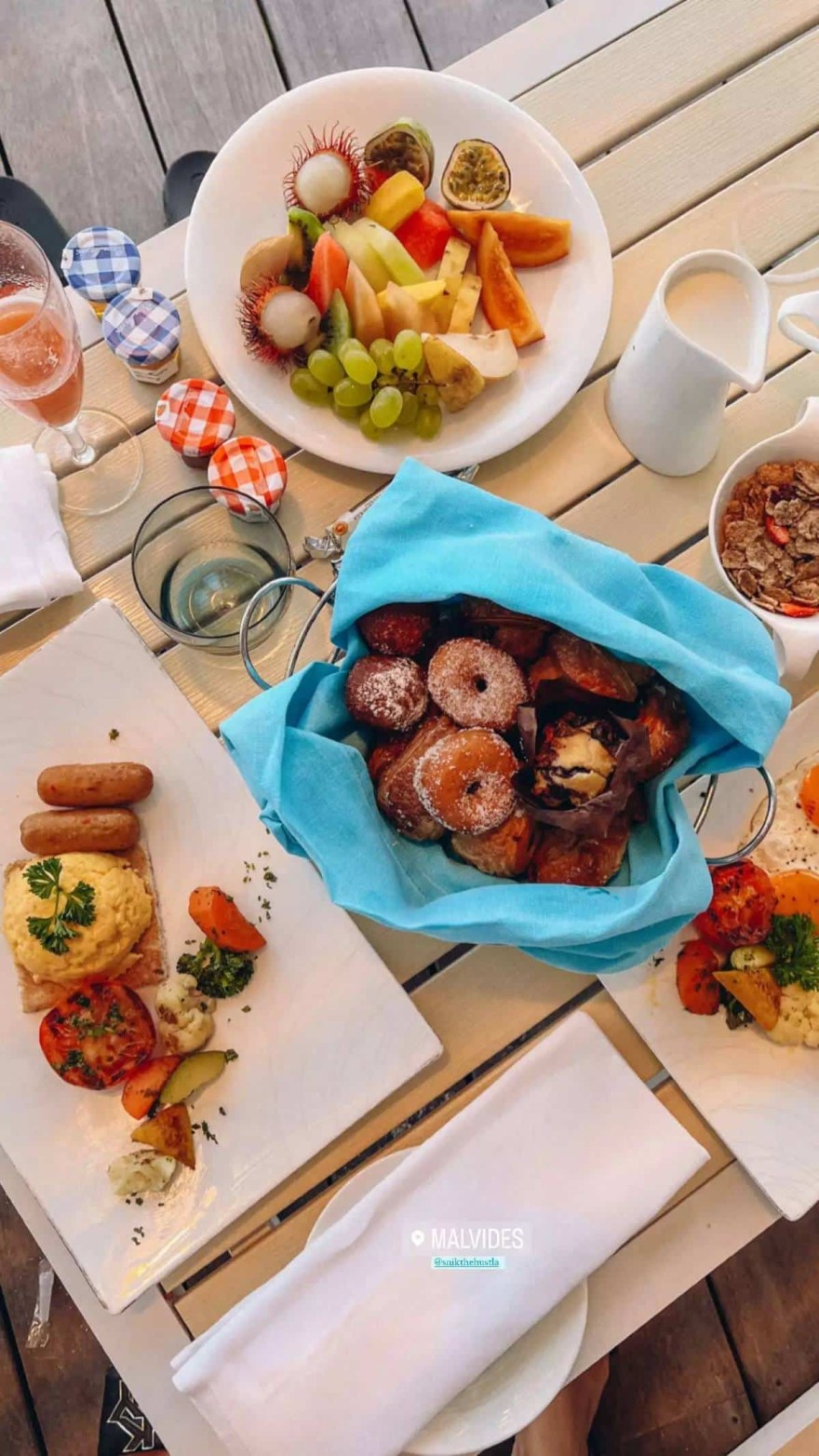 Snik Μαλδίβες