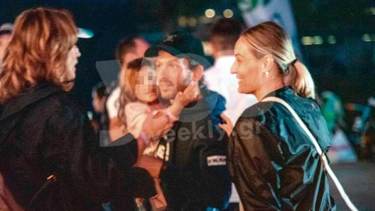 Ironman 70.3 Vouliagmeni Greece: Συμμετείχε ο Θοδωρής Μαροσούλης - Άβαφη αγκαλιά με την κόρη τους η Ελεονώρα Μελέτη στις εξέδρες