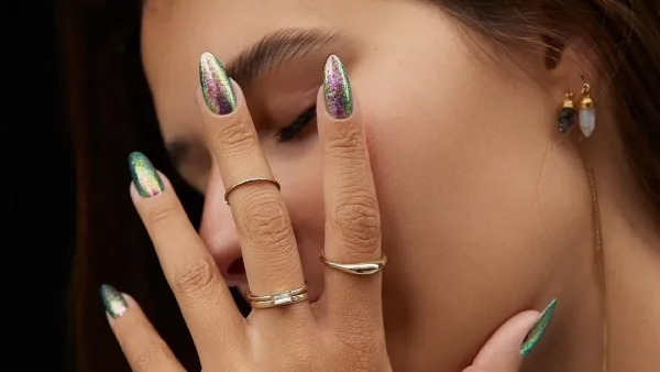 Αυτές είναι οι πιο hot φθινοπωρινές αποχρώσεις για το μανικιούρ σου!