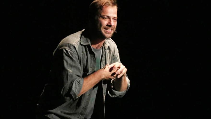 Οι δηλώσεις του Ορέστη Τζιόβα για τις ουσίες & την ερωτική του ζωή