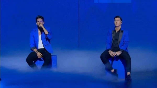 J2US: «Συγγνώμη Στέφανε, είσαι coach, αλλά εγώ σε βλέπω σαν μαθητή» - "Κόλαφος" η Καίτη Γαρμπή κατά του Πιτσίνιαγκα