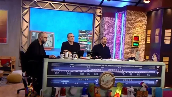 Ανατροπή με την πρεμιέρα της εκπομπής «Ράδιο Αρβύλα» - Αυτή είναι η επικρατέστερη ημερομηνία