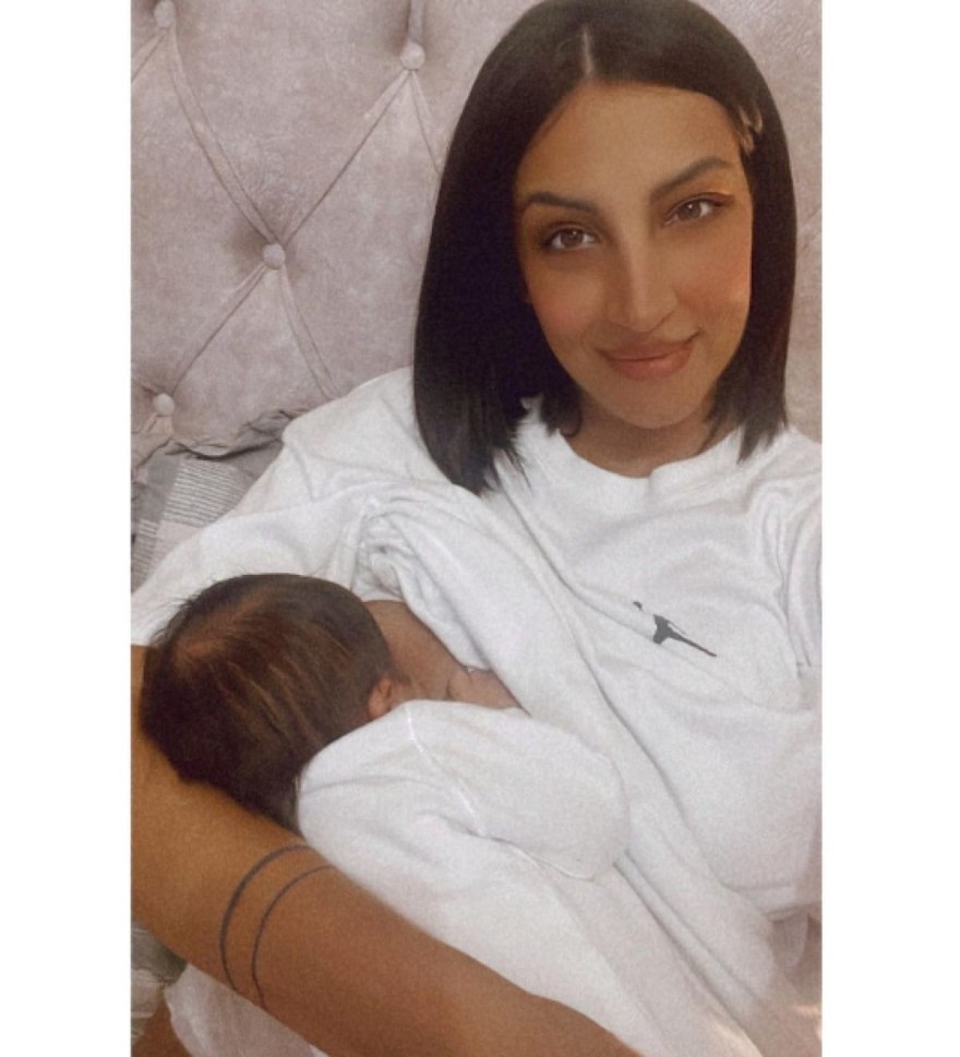 Σοφία Λεοντίτση θηλασμός