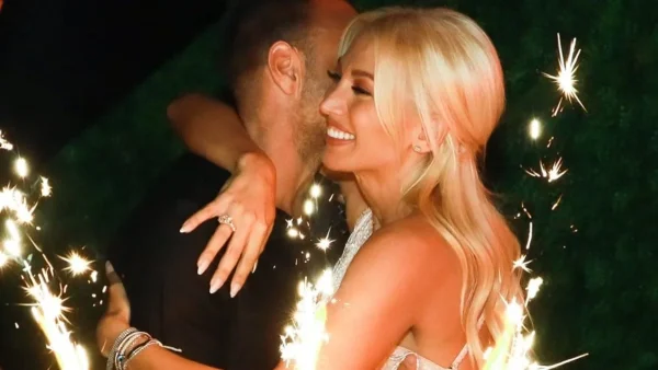 Έλαμπαν από ευτυχία: Οι νέες φωτογραφίες από τον γάμο Κωνσταντίνας Σπυροπούλου και Βασίλη Σταθοκωστόπουλου