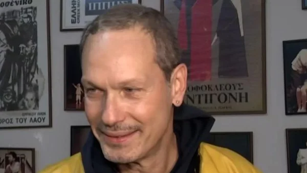 Βασίλης Κούκουρας: Με τι ασχολείται σήμερα 22 χρόνια μετά το Κωνσταντίνου και Ελένης, ο Μάνθος Φουστάνος