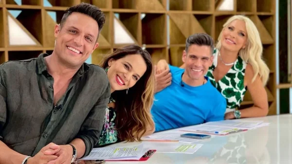 Σάλος με την Ελένη Μενεγάκη - Η φωτογραφία που δημοσίευσε με τον Δημήτρη Ουγγαρέζο και έκανε έξαλλους τους ακολούθους της