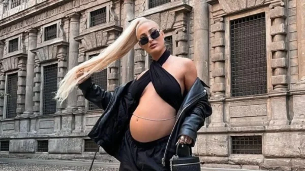 Ένα βουνό με ρούχα πάνω στην κρεβατοκάμαρά της  - Ξεκίνησε τις βρεφικές αγορές η Ιωάννα Τούνη