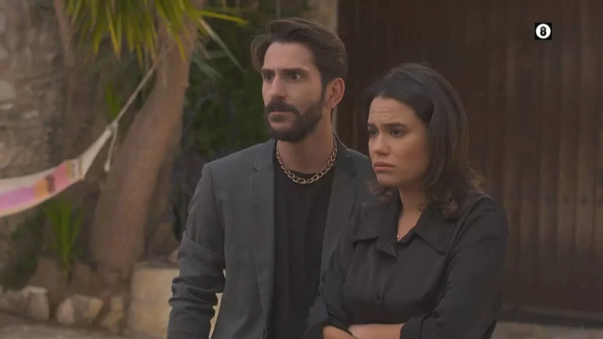 Χαιρέτα μου τον Πλάτανο (7/11): Η Χρύσα βλέπει τον Κανέλλο να φιλιέται με...