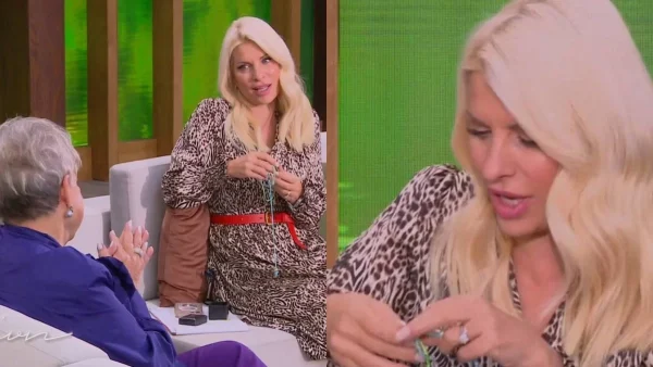 Έμεινε "κάγκελο" η Ελένη Μενεγάκη - Η Τένια Μακρή έφερε στο πλατό την μπομπονιέρα βάπτισης του Άγγελου Λάτσιου