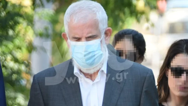 Φραστικό επεισόδιο στη δίκη Φιλιππίδη με πρωταγωνιστή τον  ίδιο - "Επιτέθηκε" σε καταγγέλλουσα