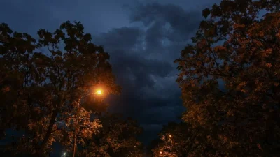 Καιρός 22/11: Στη δυτική Ελλάδα προβλέπονται βροχές και σποραδικές καταιγίδες! Από το απόγευμα όμως...