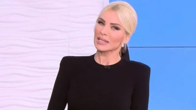 Κατερίνα Καινούργιου: Μαυροφορεμένη στη σημερινή 10/11 εκπομπή, Super Κατερίνα