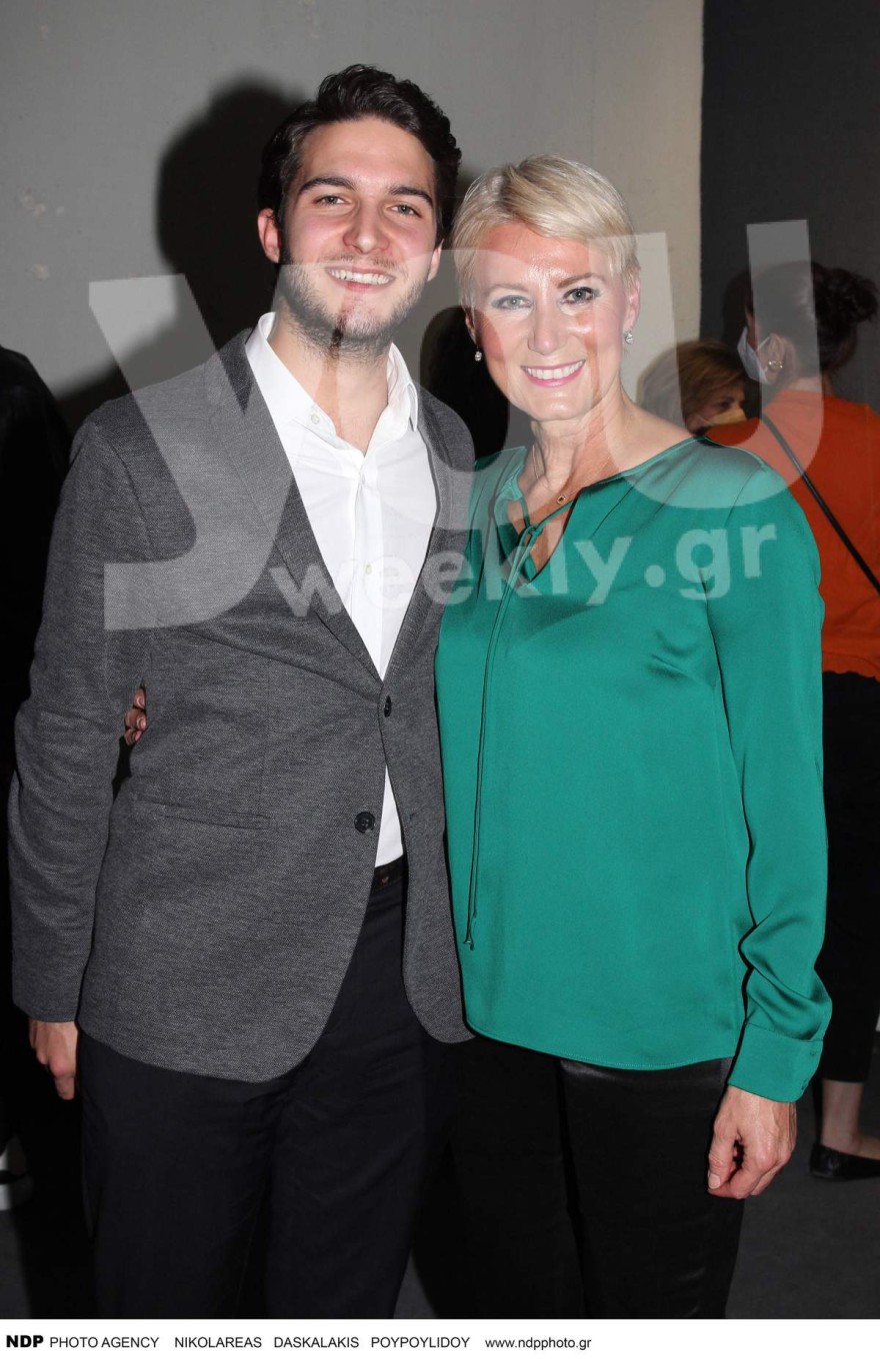 Νατάσα Παζαΐτη γιος