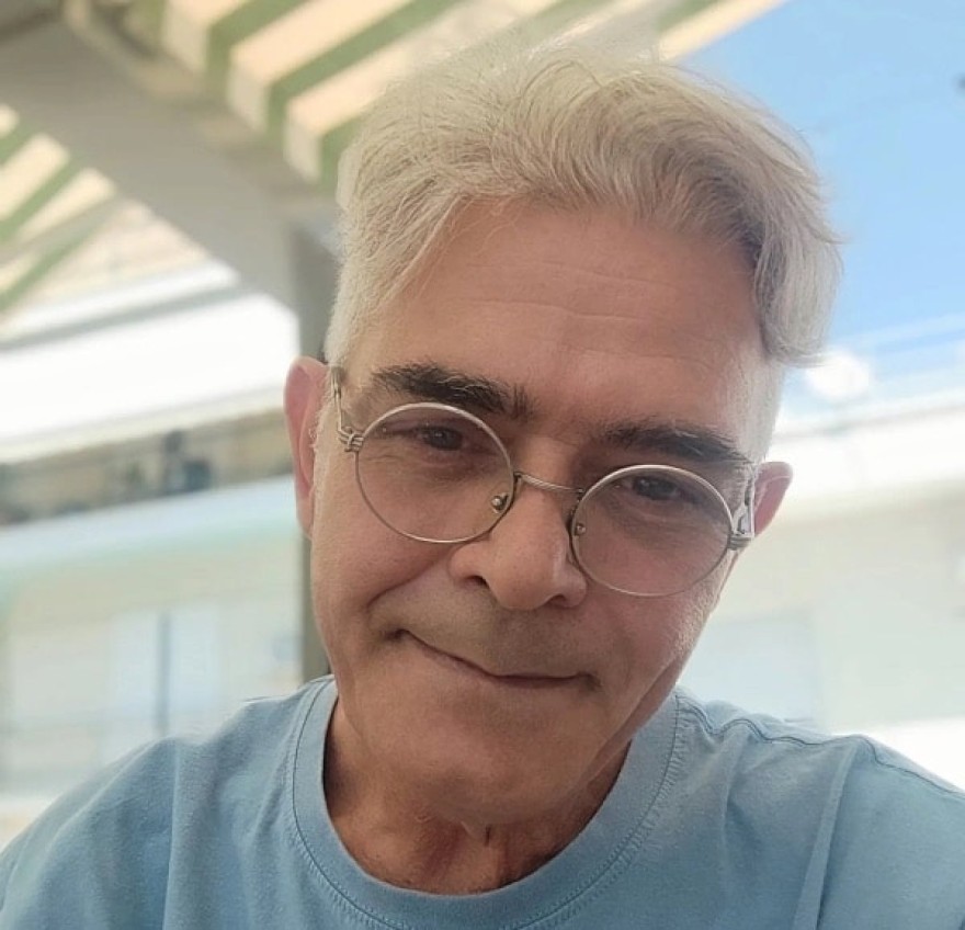 Ανδρέας Καρακώστας πέθανε