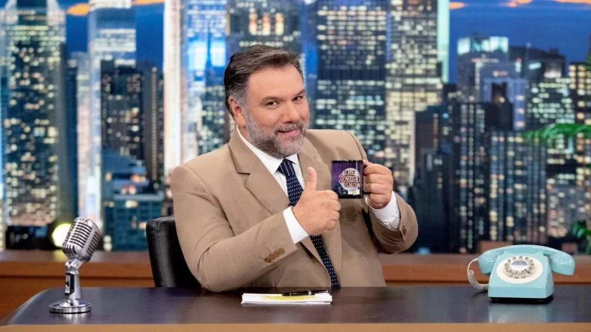 The 2night Show: Οι αποψινοί 8/11 καλεσμένοι του Γρηγόρη Αρναούτογλου