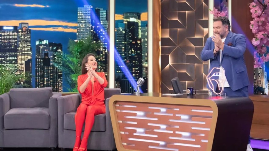 Οι αποψινοί 1/11 καλεσμένοι του Γρηγόρη Αρναούτογλου στο The 2night show