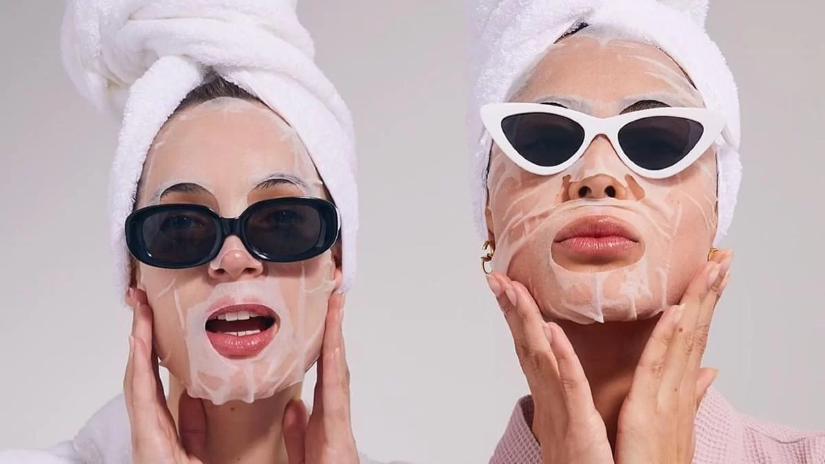 Η beauty editor Βάσω Αργυρέα, σου λύνει τις απορίες δίνοντάς σου έξυπνες και απλές, καθηµερινές συµβουλές