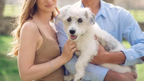 Εγκυμοσύνη έκπληξη - Περιμένει το πρώτο της παιδάκι και το ανακοίνωσε με τις πρώτες φωτογραφίες