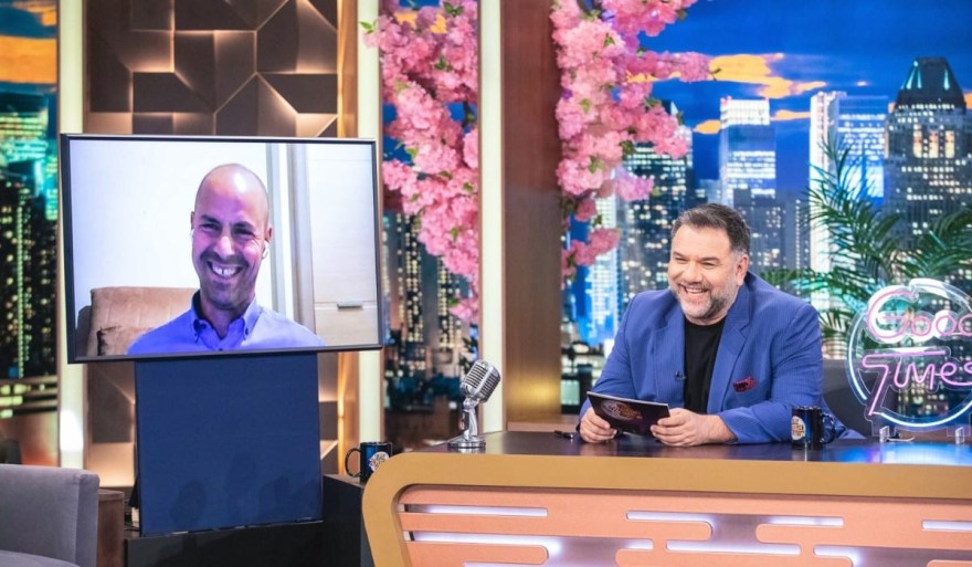 Οι αποψινοί 17/11 καλεσμένοι του The 2night show