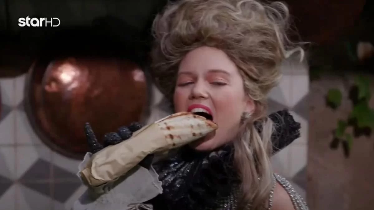 GNTM 5: Έφαγε το prop της και ο Καράβας αναστατώθηκε - Η επική στιγμή της Γιέβα κατά τη διάρκεια της φωτογράφισης